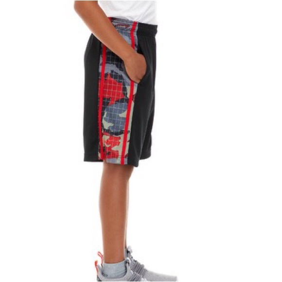 NWT!! Nike 3Brand shorts, size small - Picture 1 of 10